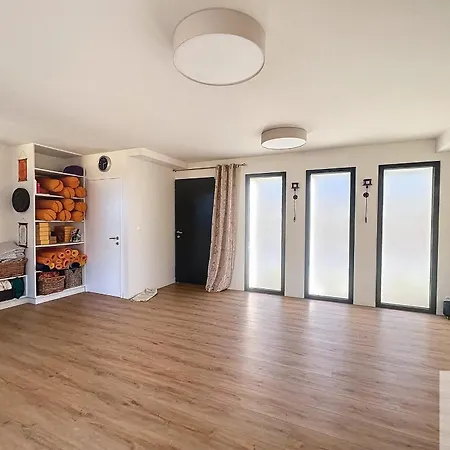 Quiet House With Bright And Big Spaces Holiday home *
